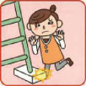 遊具の基礎露出による躓き